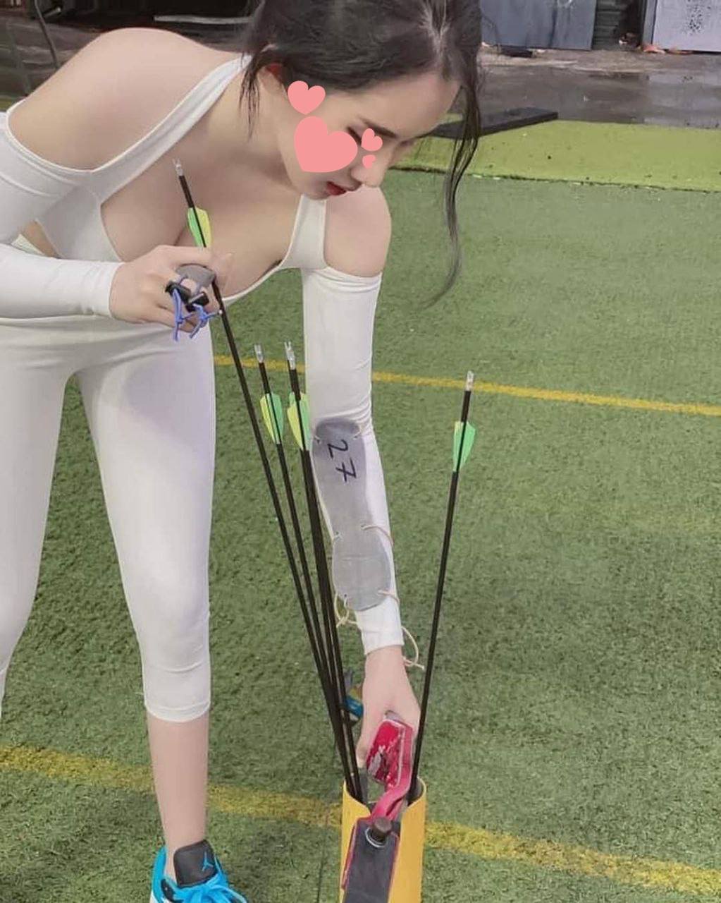 photo_6172560898997205844_y